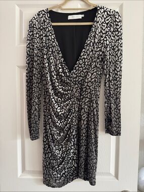 Astr Black & Silver Metallic Leopard Ruched V-Neck Mini Dress